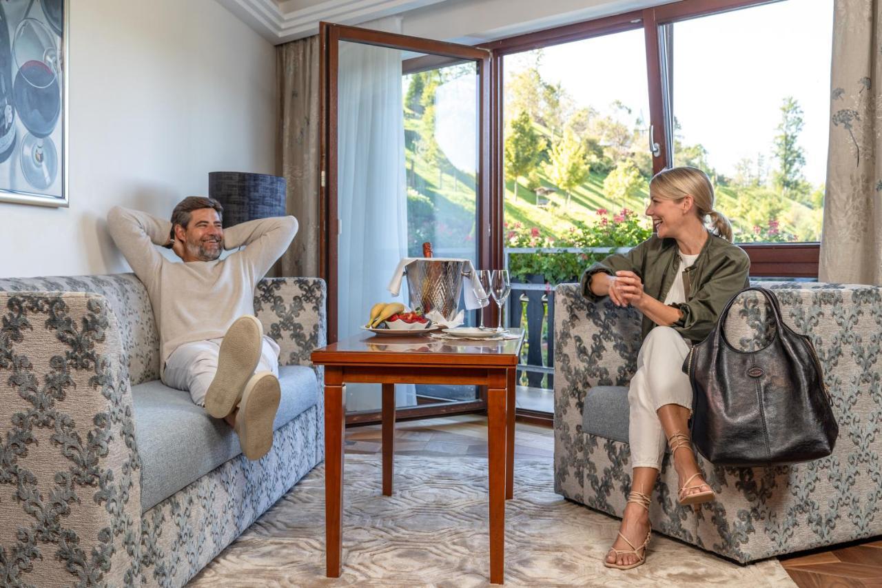 Hotel Dollenberg Bad Peterstal-Griesbach Eksteriør bilde