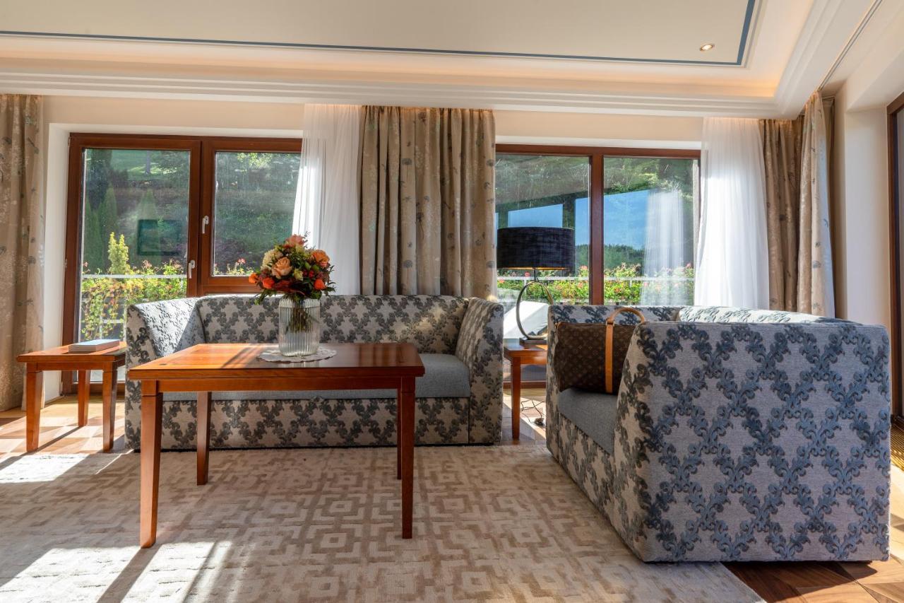 Hotel Dollenberg Bad Peterstal-Griesbach Eksteriør bilde