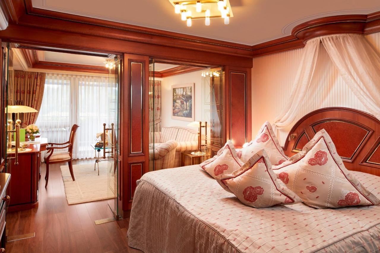 Hotel Dollenberg Bad Peterstal-Griesbach Eksteriør bilde